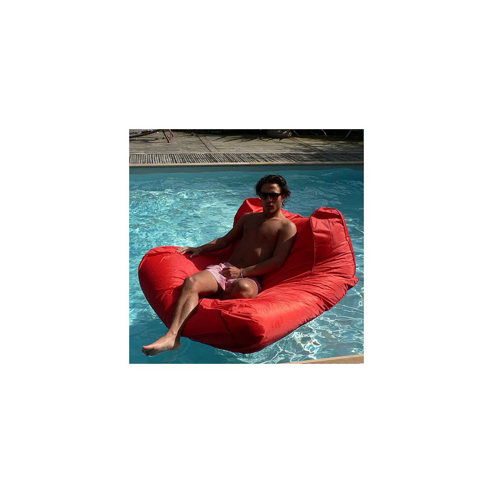 Pouf rouge piscine