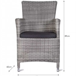 Fauteuil gris en rotin