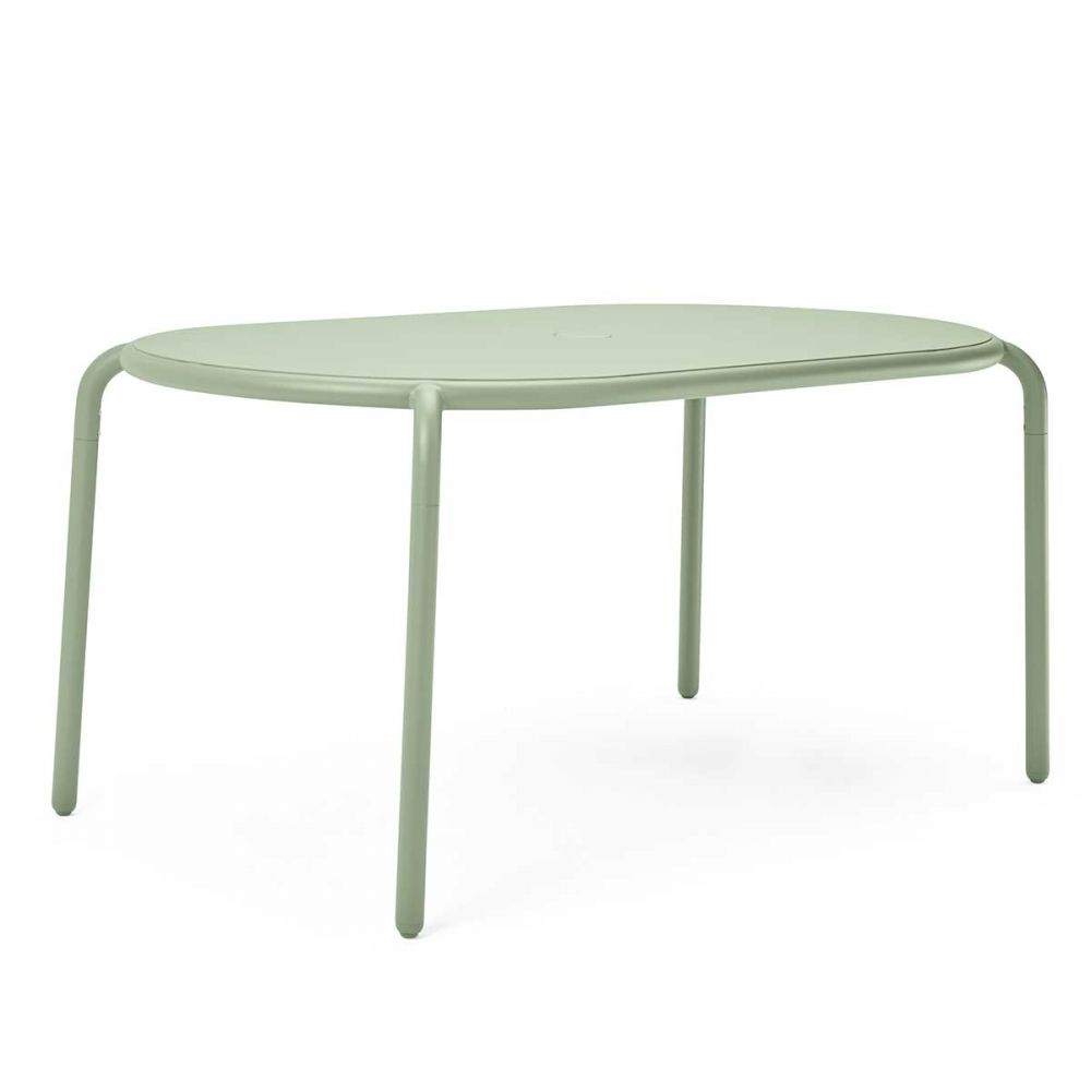 Table verte en aluminium Table verte en aluminium