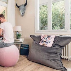 Pouf rectangulaire en velours gris