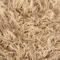 Coussin câlin en fausse fourrure