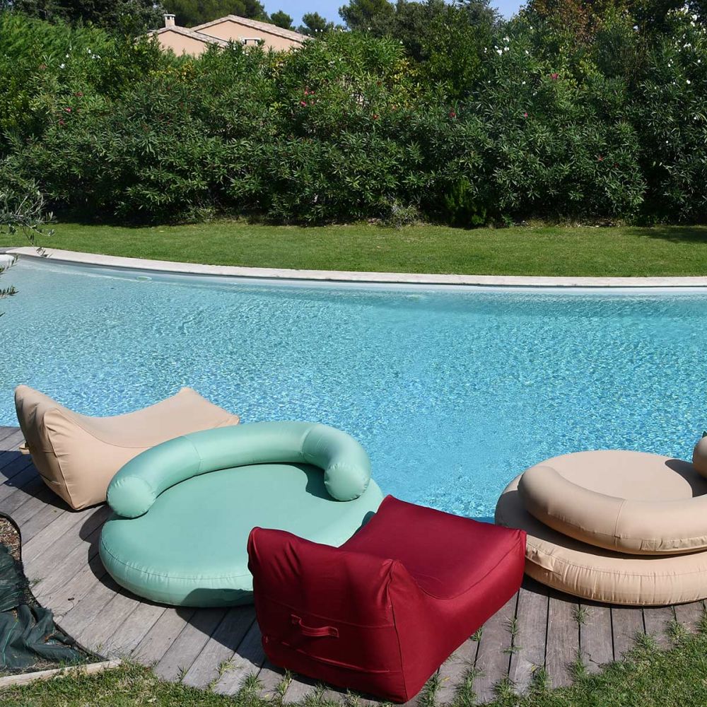 Pouf piscine flottant gris sable