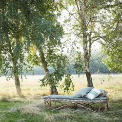 Matelas de sol - futon rayé jaune et banc