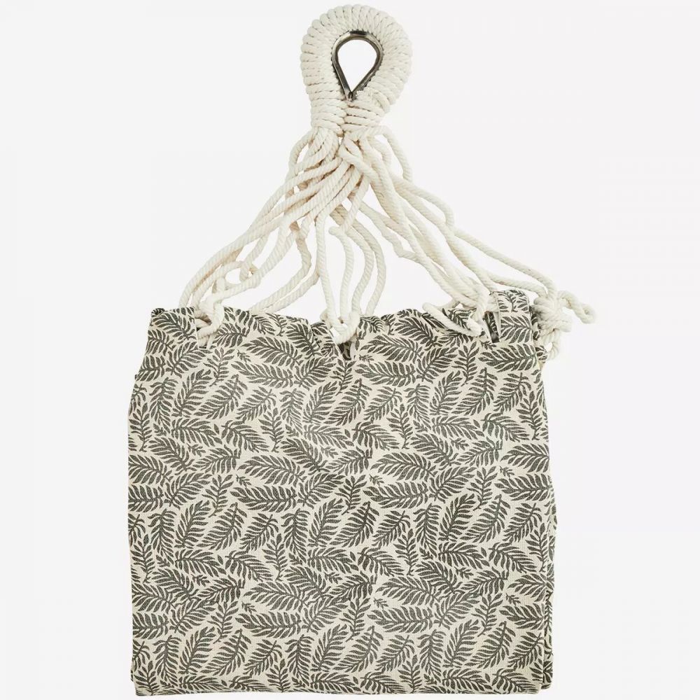Hamac en coton imprimé feuilles Madam Stoltz. Hamac en coton imprimé feuilles Madam Stoltz.
