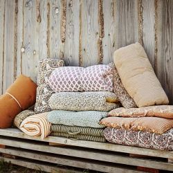 Futon jaune et gris double face