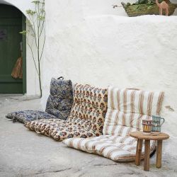 Tabouret en bois recyclé Madam Stoltz