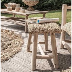 Tabouret en raphia