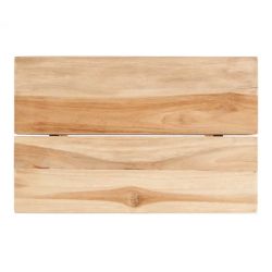 Petit tabouret en bois clair