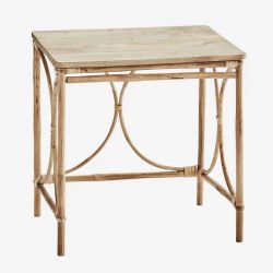 trois tables en bois de manguier