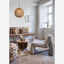 Chaise velours beige confortable Madam Stoltz